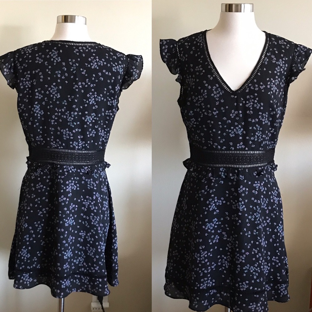 EUC✨Cupcakes & Cashmere Floral Dress Black - 8